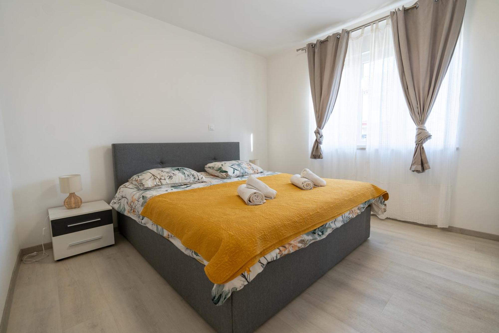 Two-Bedroom Apartment Rea In Rovinj Luaran gambar